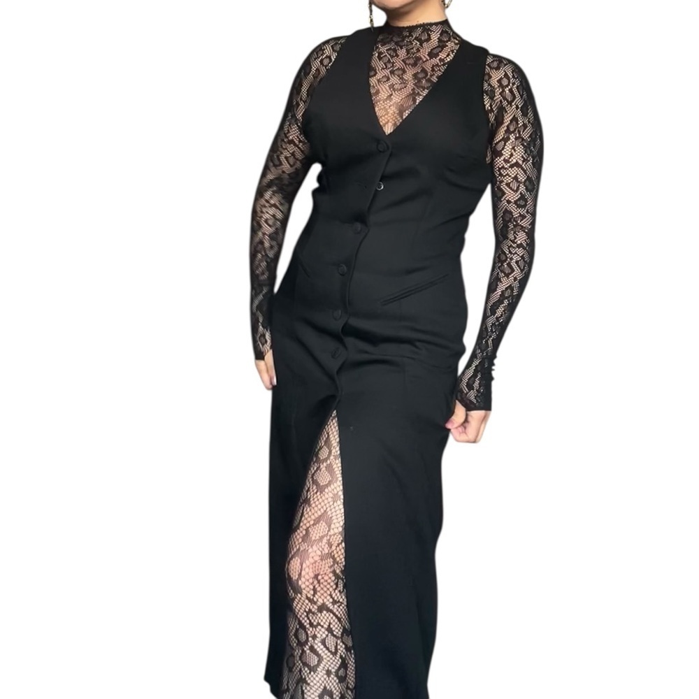 Elegant Black Sleeveless Dress